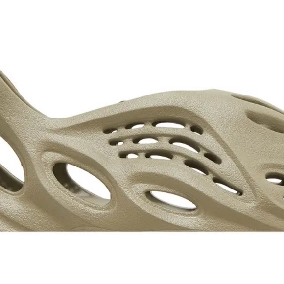 YZY Foam RNR - Picture 2 of 8